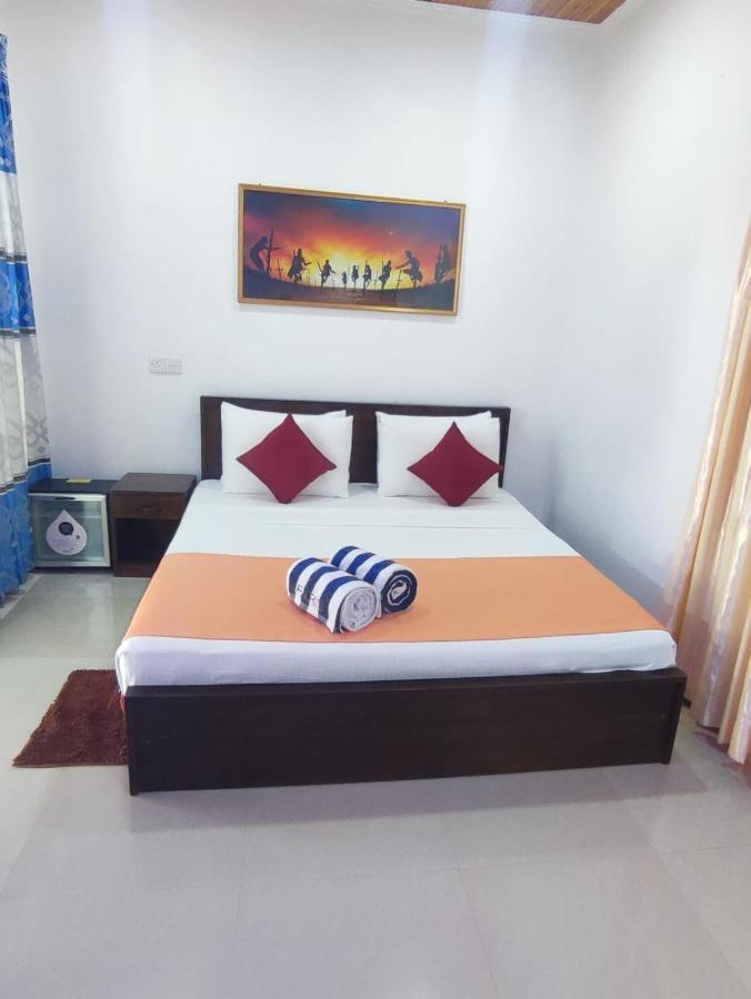 Paris Garden Resort Trincomalee Eksteriør billede