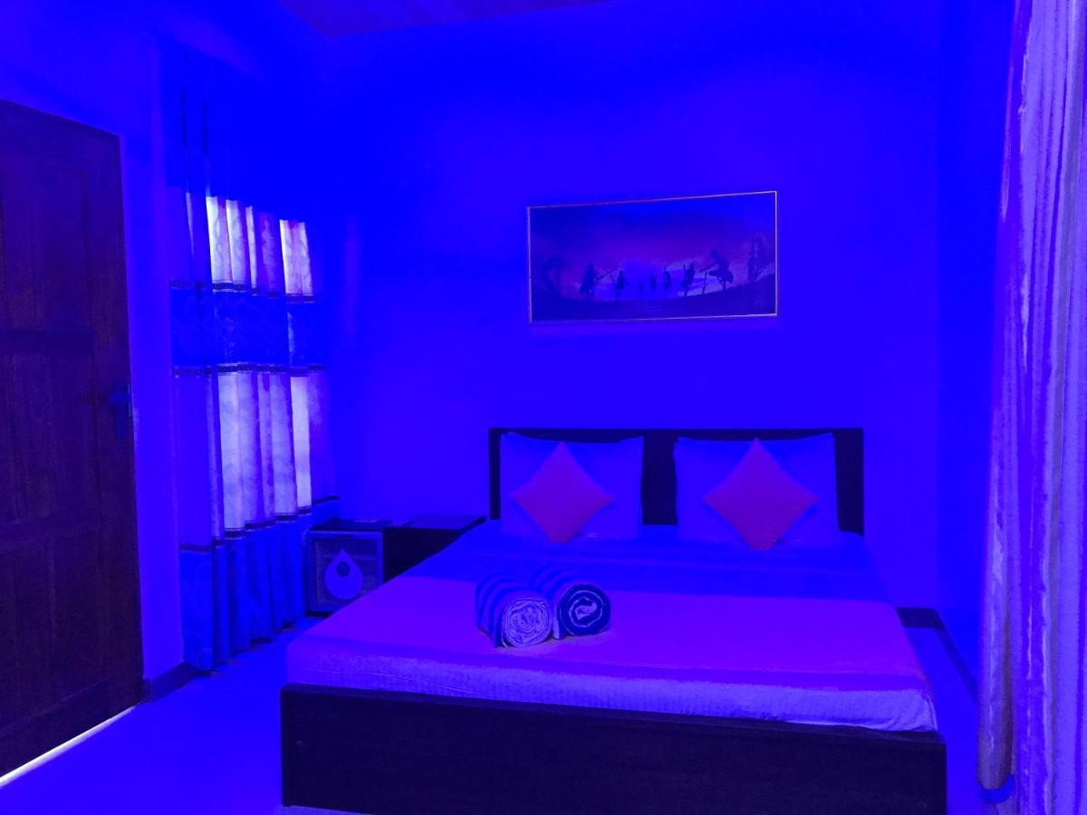 Paris Garden Resort Trincomalee Eksteriør billede
